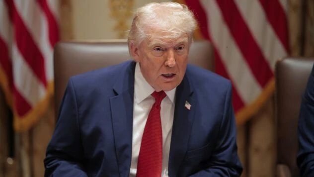 Трамп оголосив боротьбу з “пологовим туризмом”: кого торкнуться нові правила